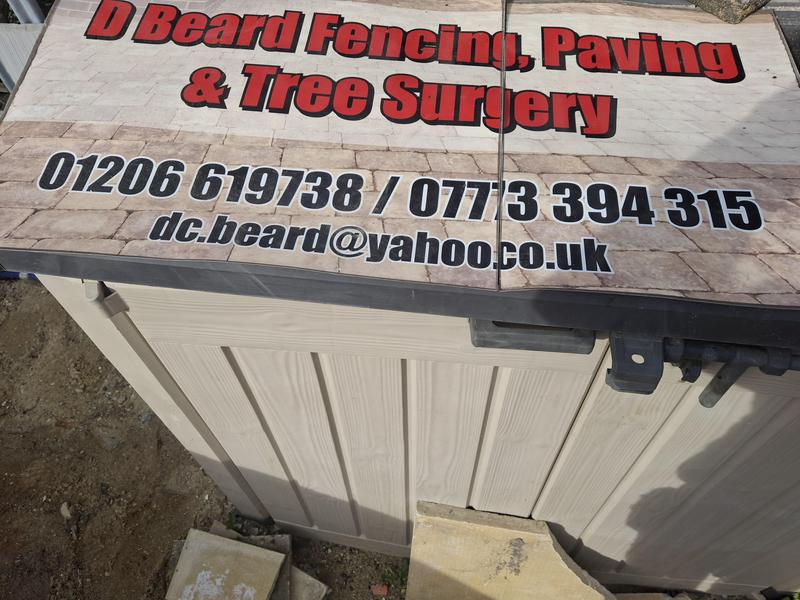 D Beard Fencing & Landscapes logo