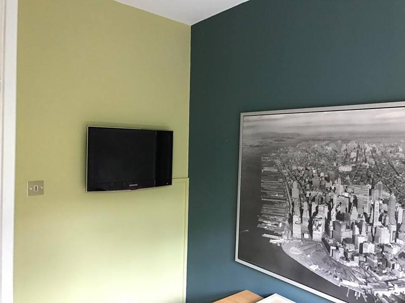 Painters Decorators In Nottingham Ng10 3fq C I Decorators
