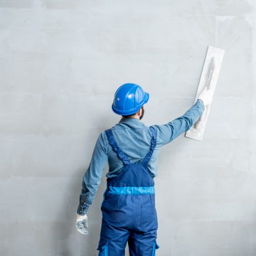 Finding a Reliable Plasterer (And What to Look for Before You Hire)