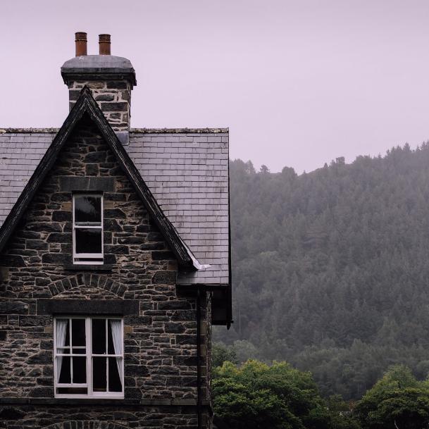 Five Reasons To Book Your Chimney Sweep Now