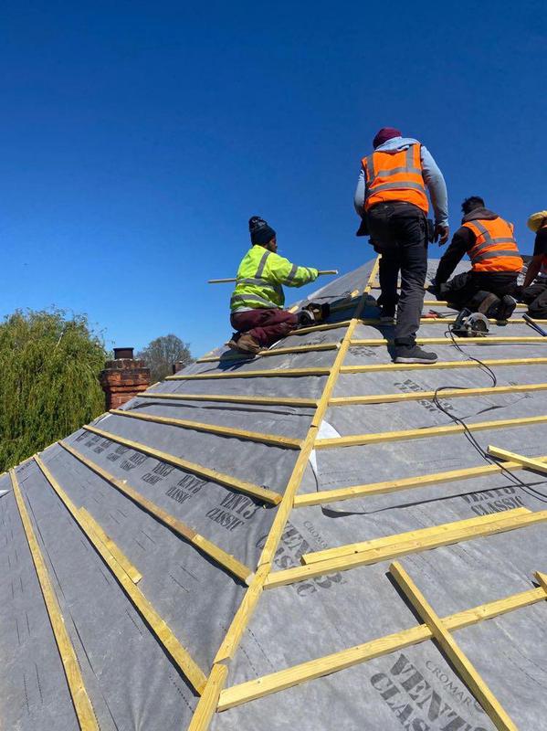 MK Roofing logo