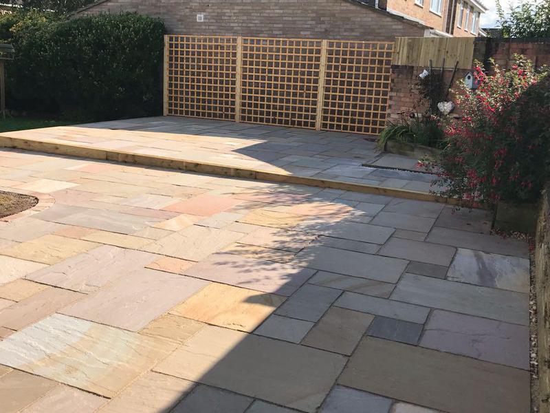 Radclive Paving, Buckingham (MK18 4JB) Approved Landscape Gardeners