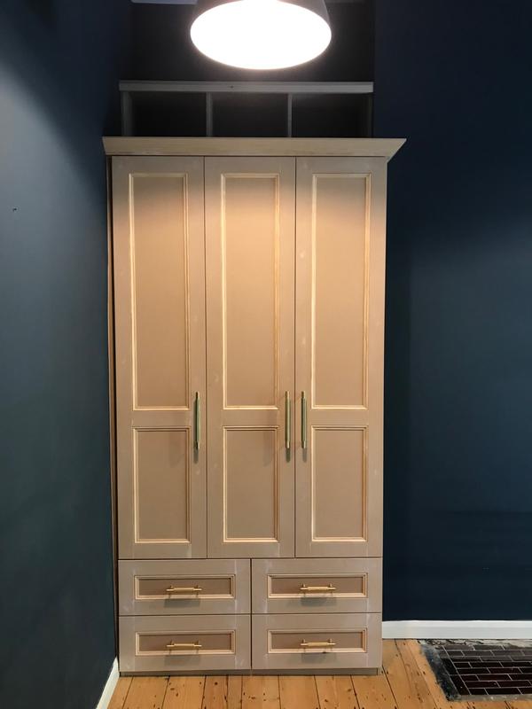 Andrew Smith Carpenter logo