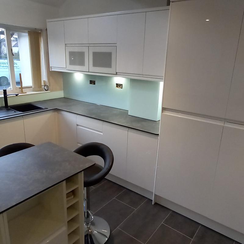 Hawthorn Carpentry & Joinery, Stockport (SK3 9EH) Approved Kitchen