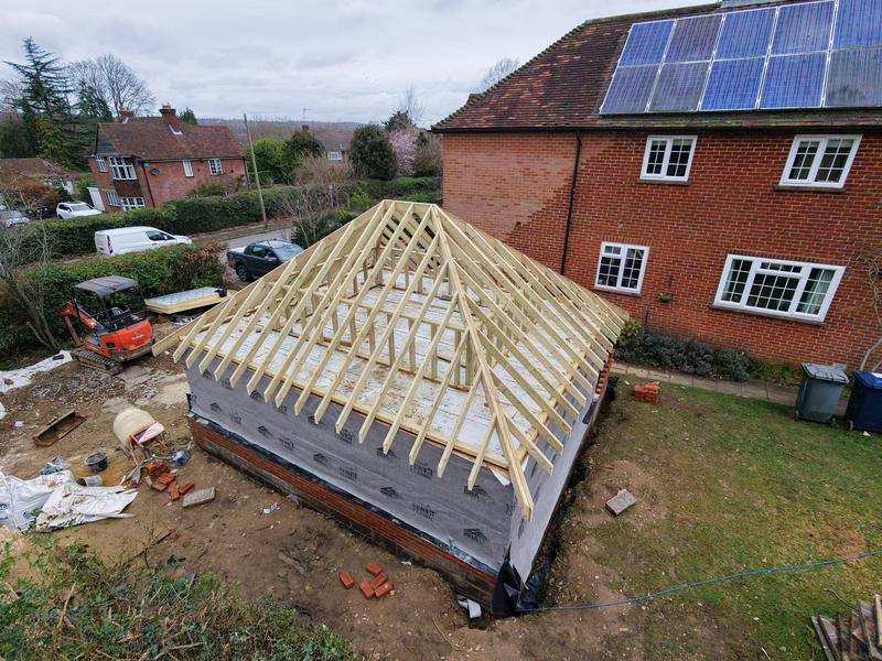 7SB Builders and Roofers Ltd logo