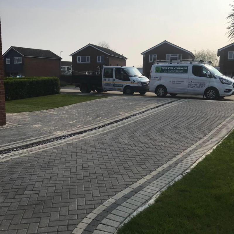 Travis Paving logo
