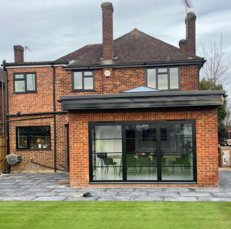 The Green Building Services (Twickenham) Limited logo