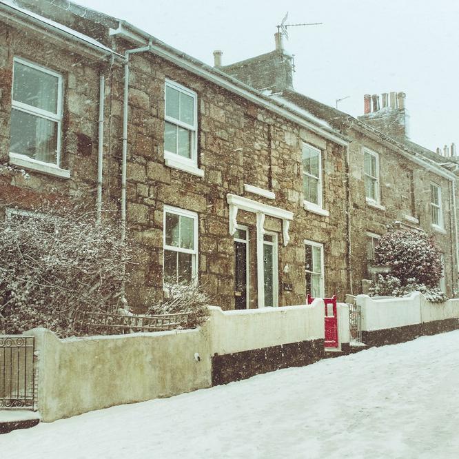 Santa Stop Here! Winter Roof Checks