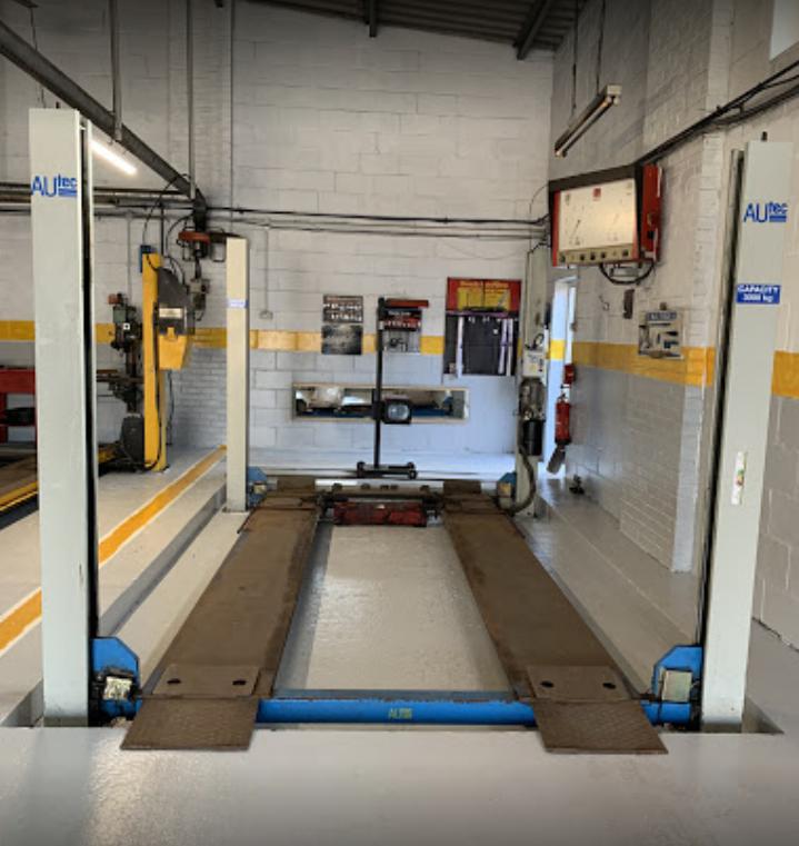 MOT & Garage Services in Luton (LU1 3HX) Parkway Garage Ltd